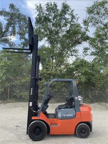 2011 2.5T Toyota Forklift - Image 5