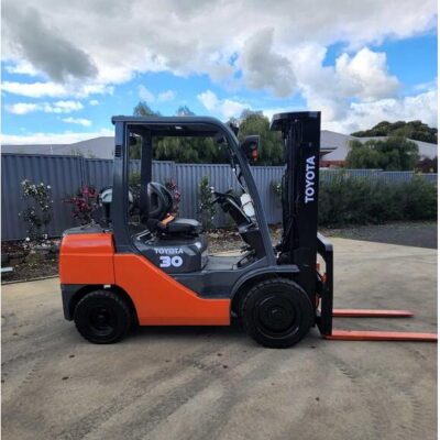 Toyota Forklift 3T Container Mast Low Hours Toyota Forklift 3T Container Mast Low Hours