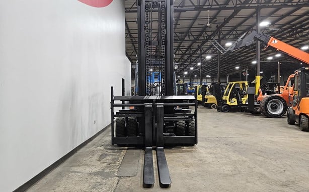 2018 TOYOTA 8FD80U - Image 2